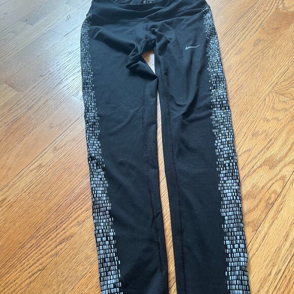 Nike Holiday Shield Flash Women's Reflective Running Tights XS - Picture 1 of 3